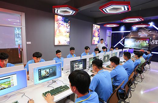竞技宝JJB入口电竞教育“方艾未兴”(图2)