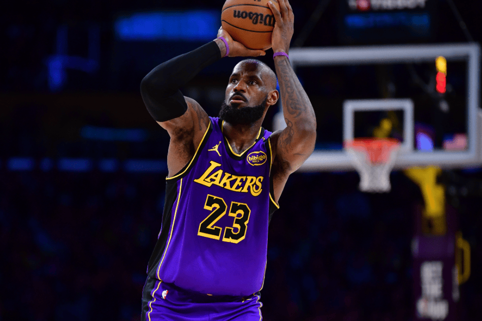 竞技宝JJB注册只差7场詹姆斯又要达成NBA神纪录现役他人看不到尾灯(图1)