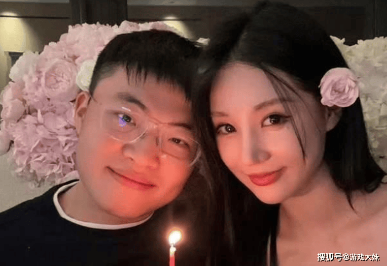 竞技宝JJB入口uzi表示自己无法复出合同被RNG卡回去了想打比赛都没机会(图2)