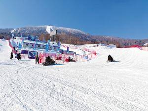 竞技宝JJB平台雪山上的赛事“护航者”(图1)