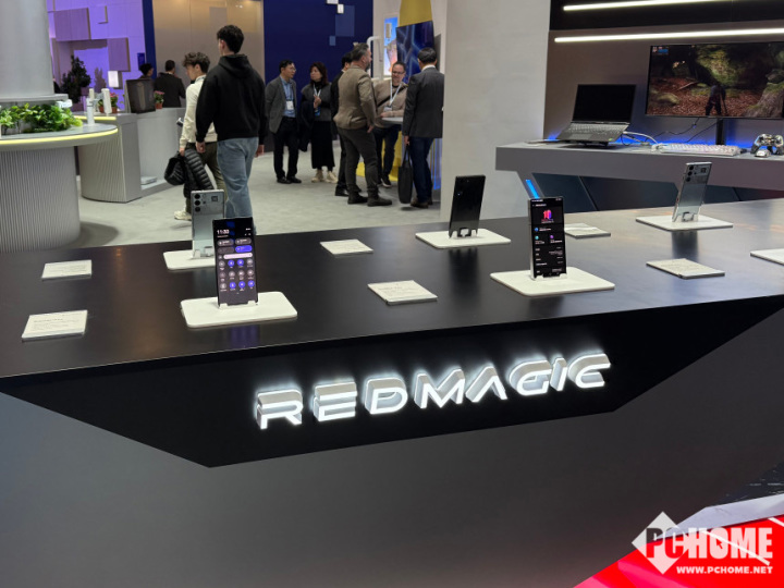 红魔电竞装备参展MWC 2025 加速电竞竞技宝JJB平台生态布局(图1)